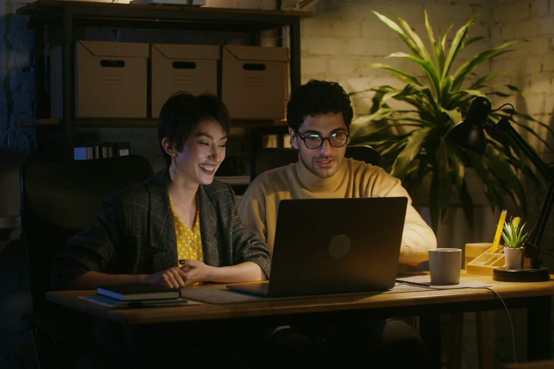 O Novo Porteiro: Como a IA Decide Quais Empresas São Vistas e Quais São Ignoradas